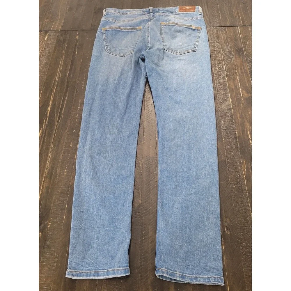 Zara Men's Premium Denim Slim Jeans Light Wash 32x30 Casual